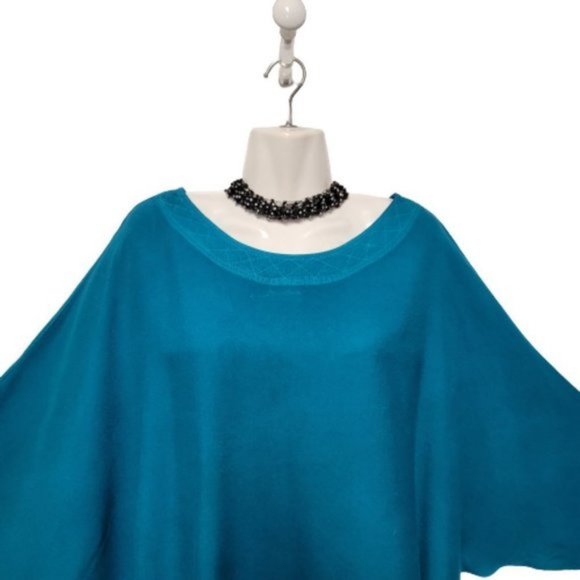 Blue Cotton Top with Dolman Sleeve - Picture 4 of 9